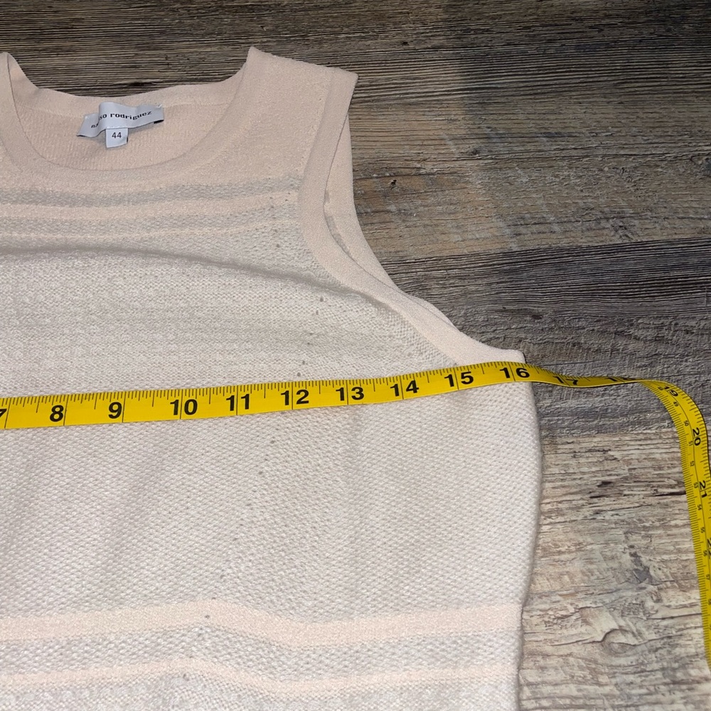 Sweater - Picture 2 of 6